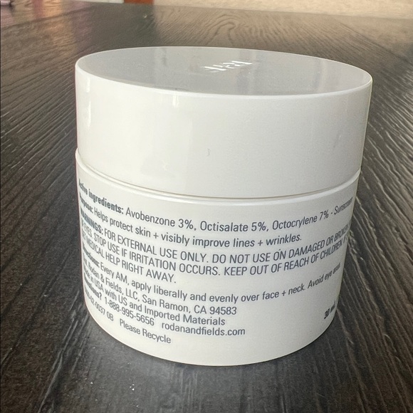 Rodan + Fields REDEFINE Triple Defense Cream Treatment Step 3AM New! Exp 12/2026 - Picture 2 of 4